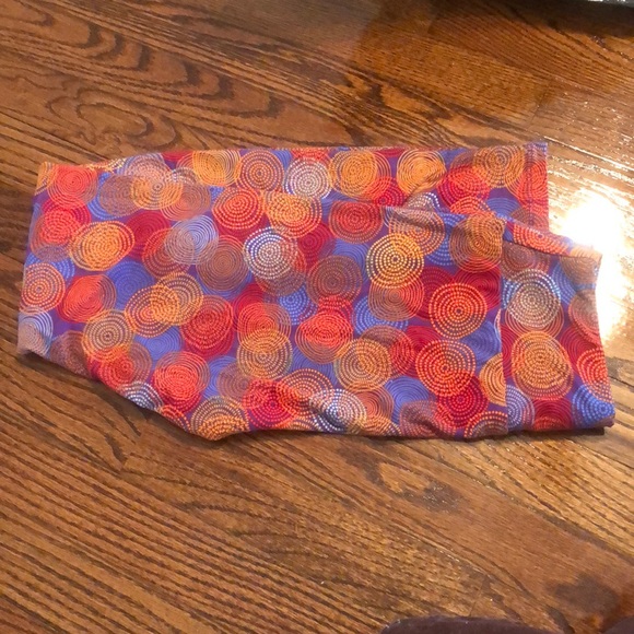 New Lularoe OS Leggings - Picture 2 of 2